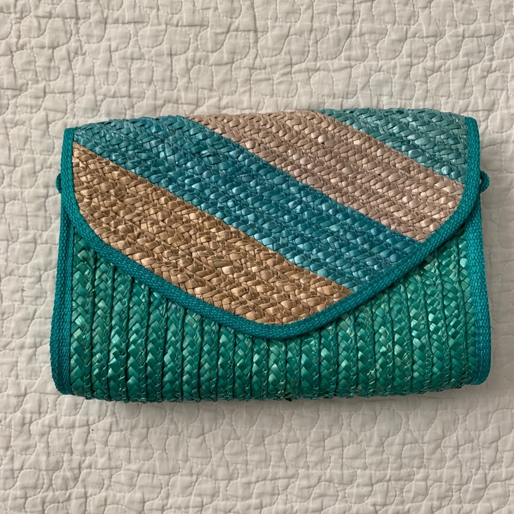 Weaved clutch envelope bag